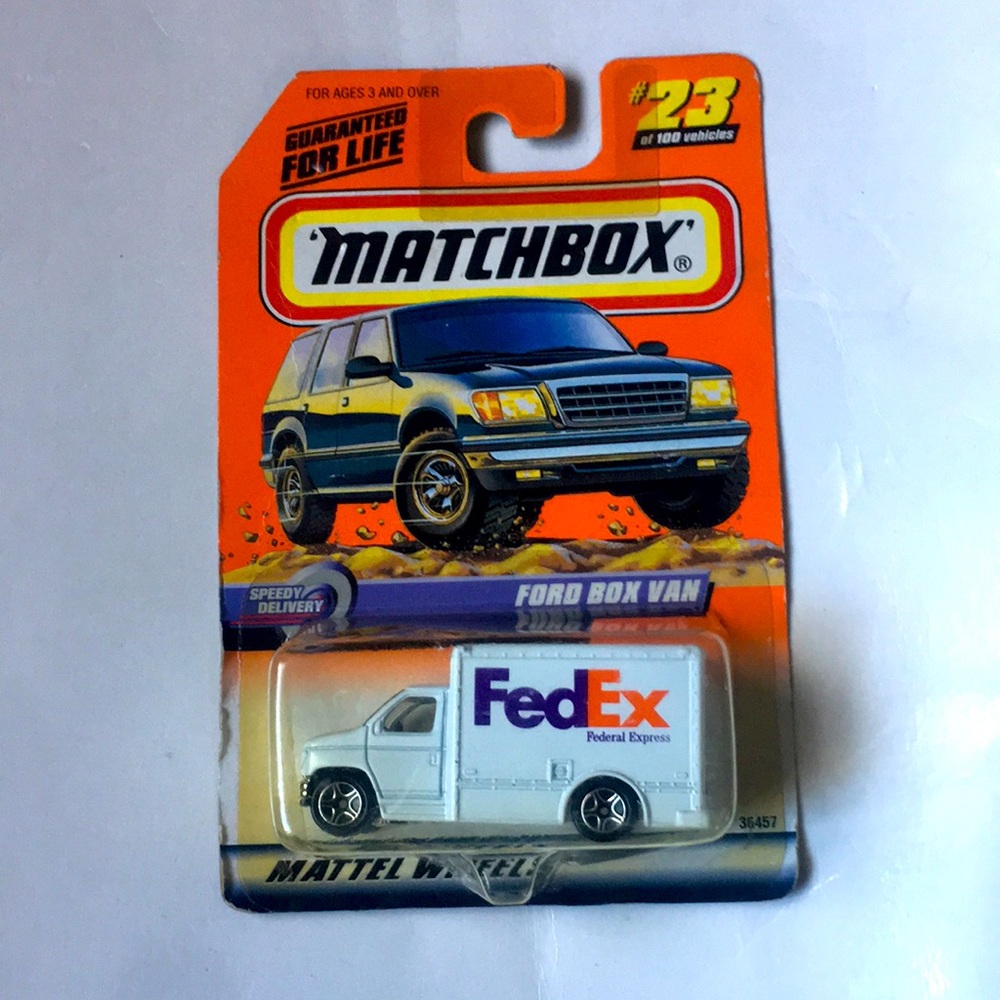 FedEx Federal Express Ford box Van Matchbox Speed Delivery #23 - Brand New